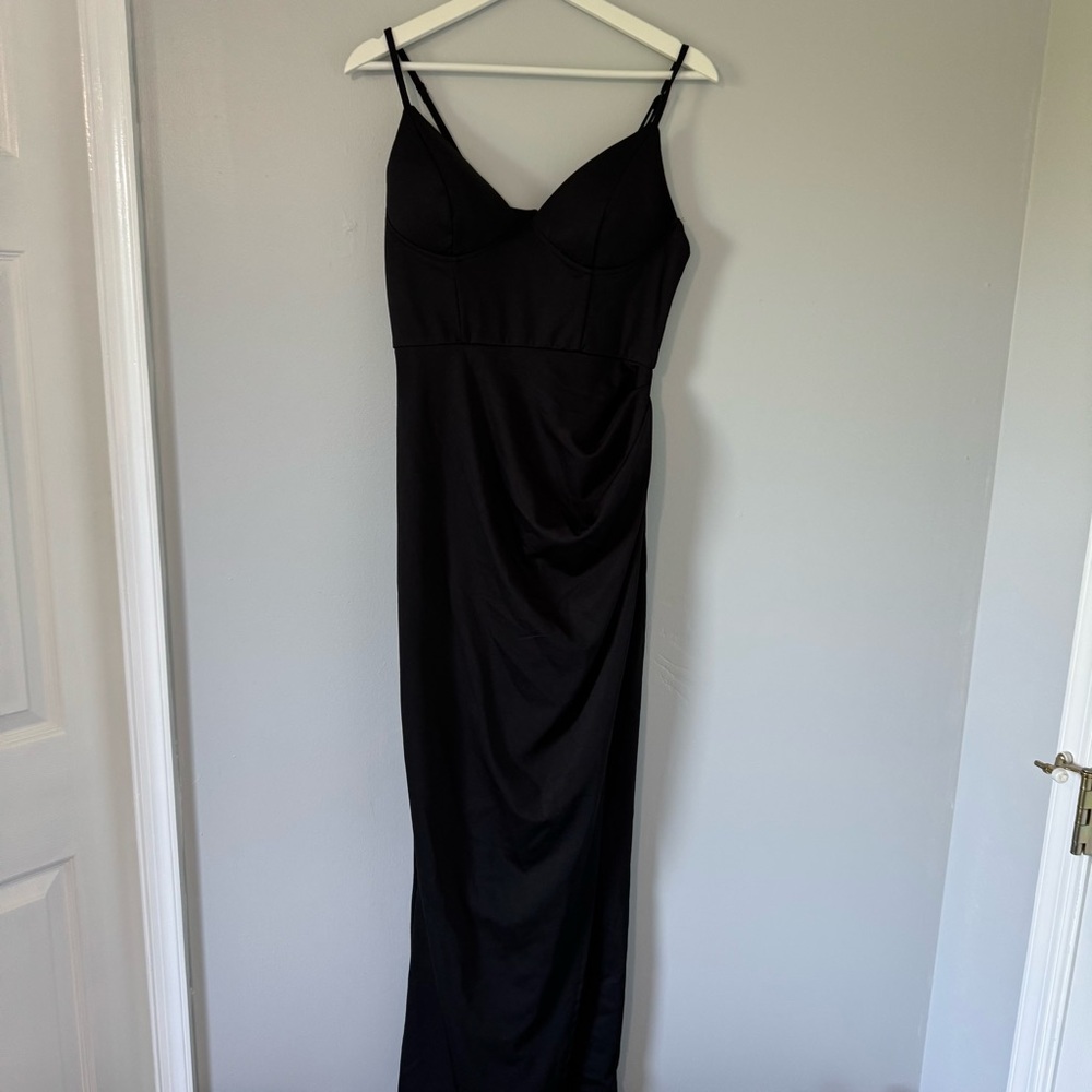 Elegant Black Evening Dress